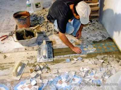 Pulido de suelos de mosaico en Barcelona - Pulidos Barcino