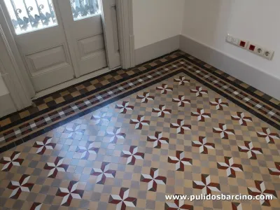 Pulido de suelos de mosaico en Barcelona - Pulidos Barcino