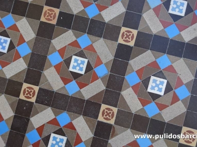 Pulido de suelos de mosaico en Barcelona - Pulidos Barcino